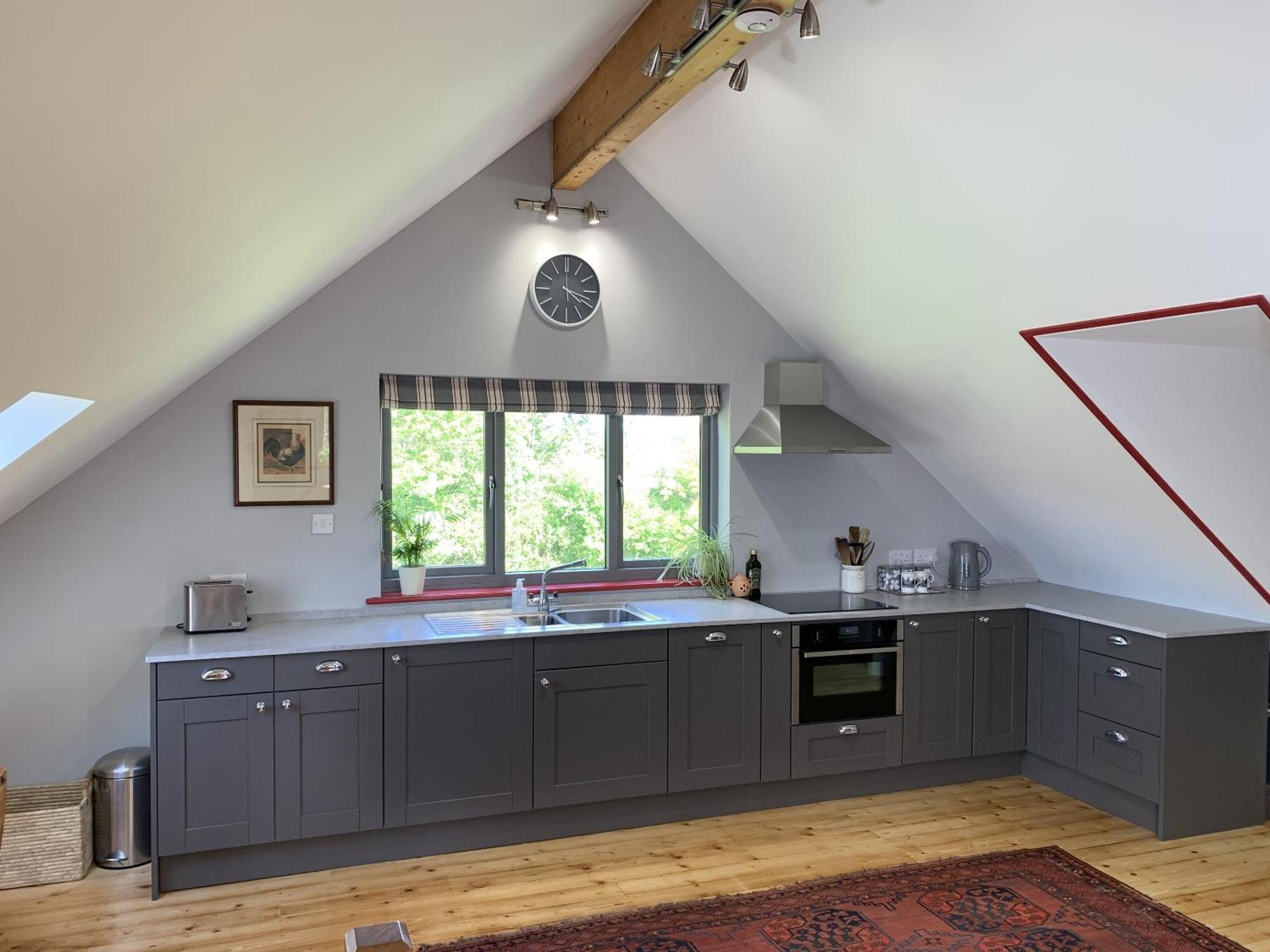 Dragon Orchard Retreat Farm stay *